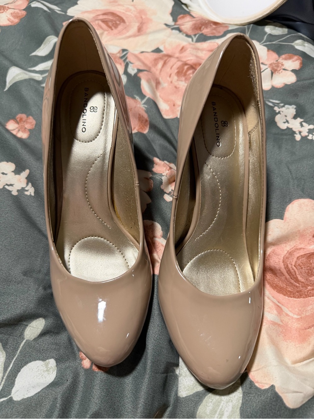 Bandolino Patent Pumps in Blush Nude